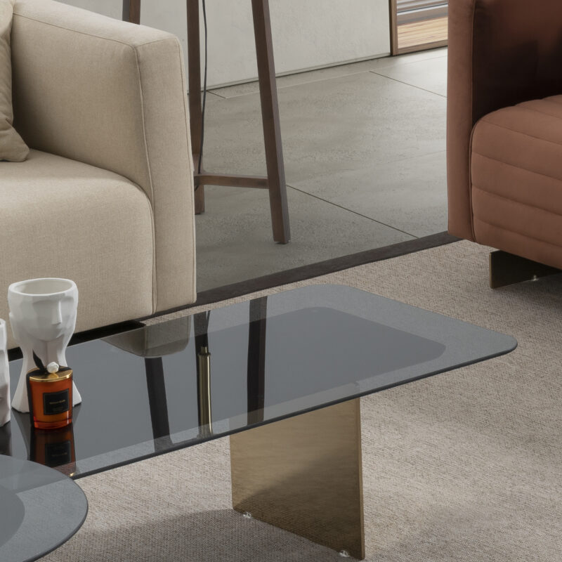 Customizable metal legs: black, chrome, and gold for the Heritage Coffee Table