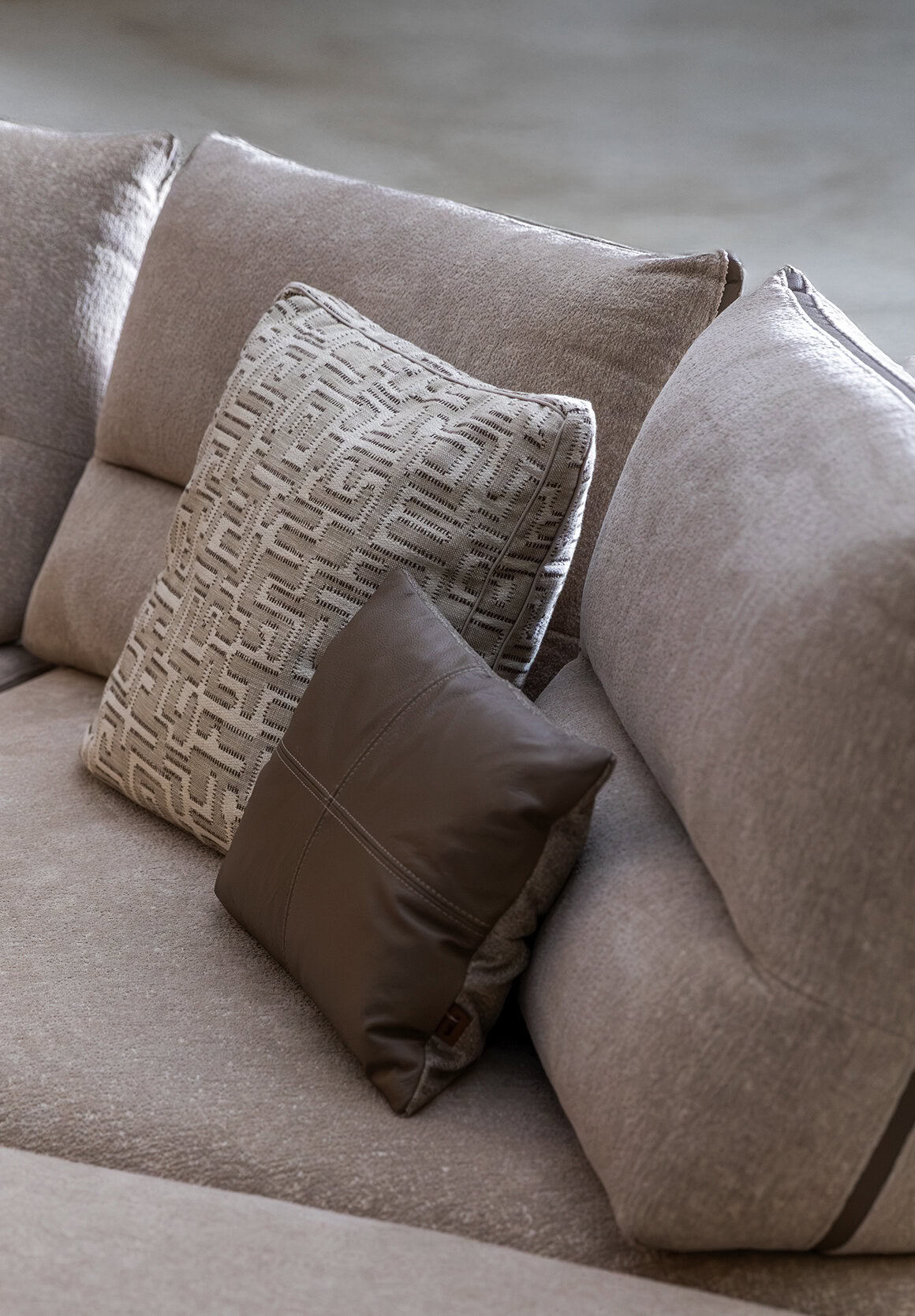 Aria Modular Sofa - Image 20