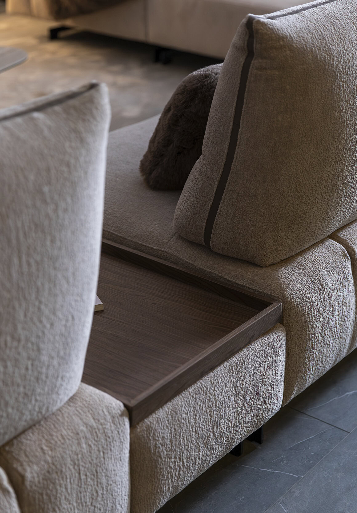 Aria Modular Sofa - Image 17
